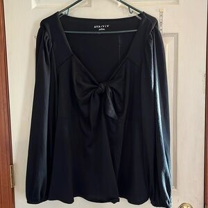 New-Ava&Viv-2X-black-long sleeve,pullover, stretchy,V-neck,tie front blouse/top